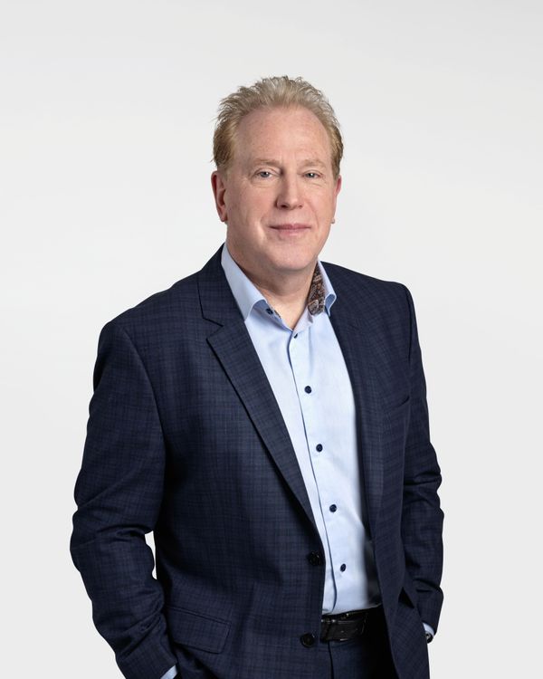 Professionals | McLeod Law LLP